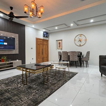 Heston Villa Topcity Islamabad Exterior foto