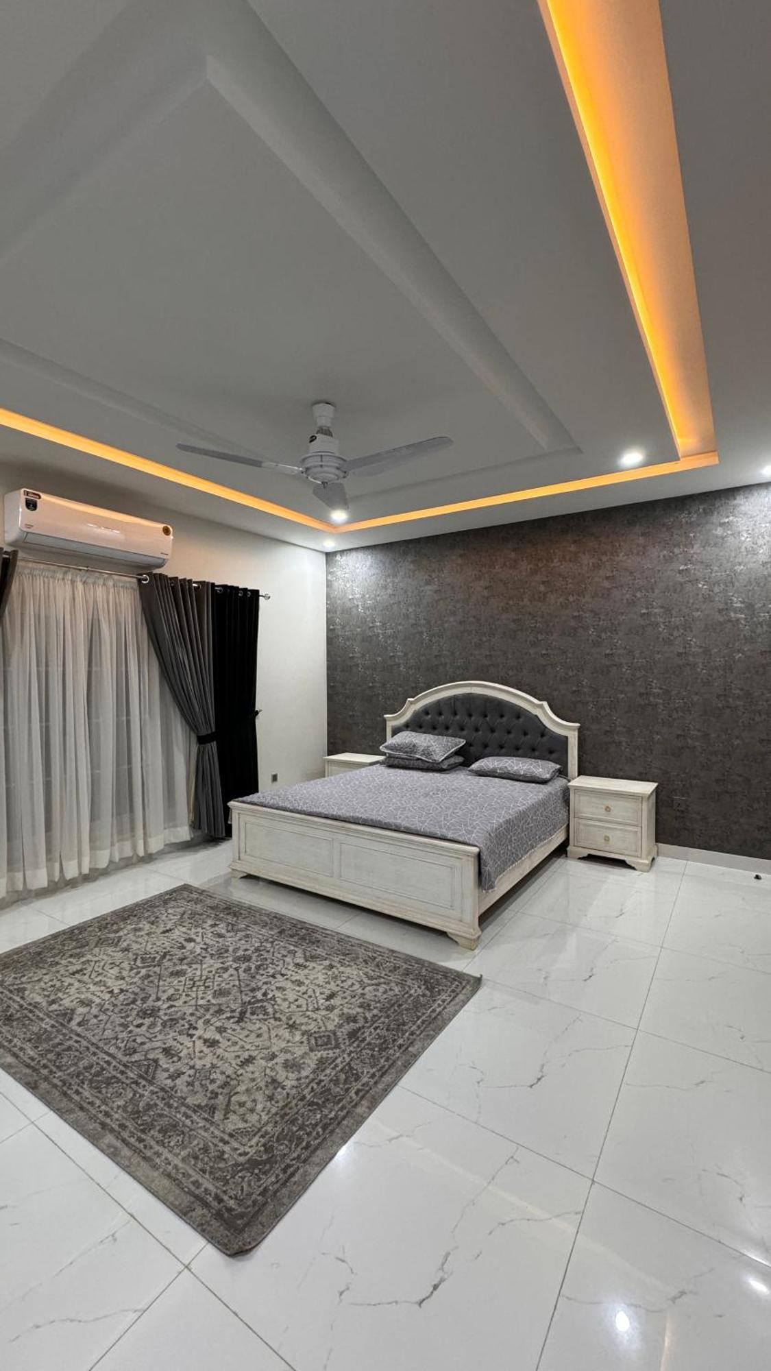 Heston Villa Topcity Islamabad Exterior foto